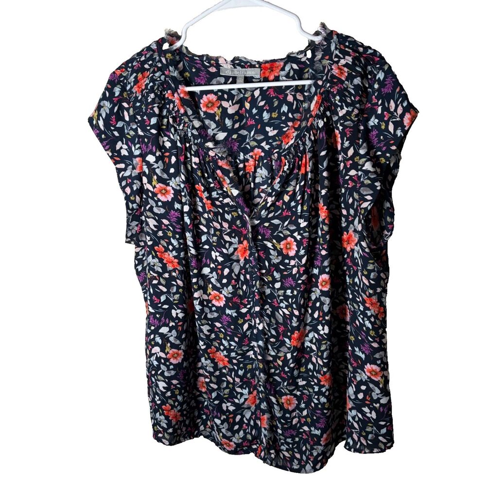 Daniel Rainn Blouse Women's 2X Lightweight Fringe Button Up Short Sleeve Sheer